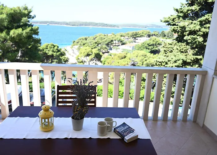 Hvar Villa Malisko Apartments