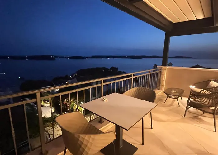 Top View Residence